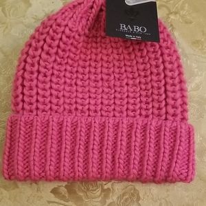 NWT WOMEN'S BA-BO PINK ITALIAN KNIT HAT